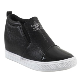 Baskets noires sur le coin DD392-4 le noir 1
