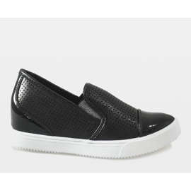 Baskets noires sur le coin DD439-1 le noir 2