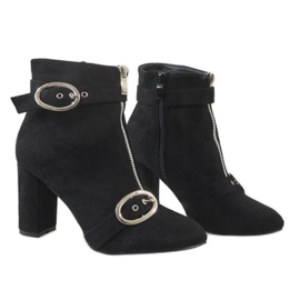 Bottines en daim noir sur le poteau F818 le noir 4