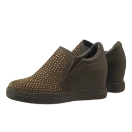 Baskets vertes sur le coin XW37005 5