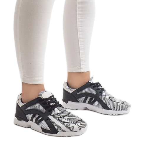 523 baskets blanches noir 1