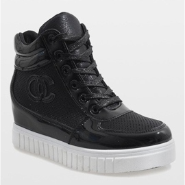 Baskets noires sur le coin NB83P le noir 1