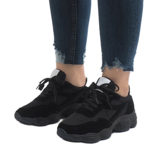 Chaussures de sport E-102 noires 1