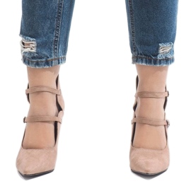 Pompes sur broche 6613-5 beige 2 Pompes sur broche 6613-5 beige 2