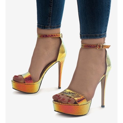 Sandales dorées à talons irisés 8338-19 1