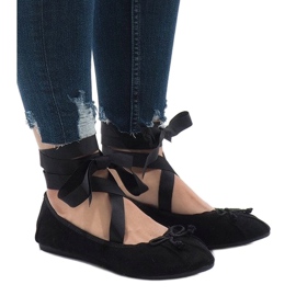 Ballerines noires à lacets avec nœuds B-62 1