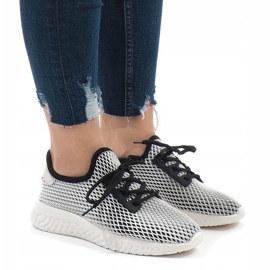 Chaussures de sport PP-45 noires 1