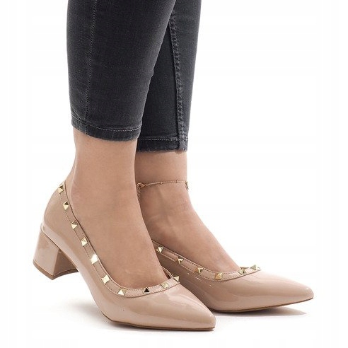 Escarpins laqués roses sur le pilier X-70 2