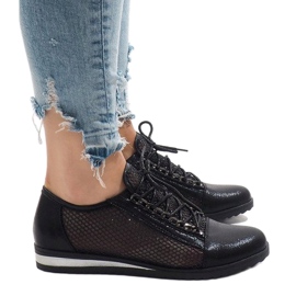 Chaussures noires ajourées TL44 2