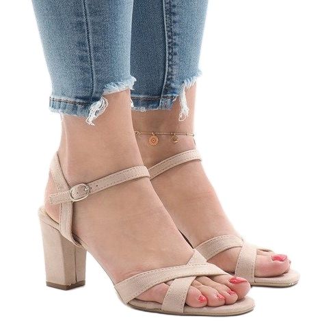 PA1 Sandales à talons beiges FH39002 1