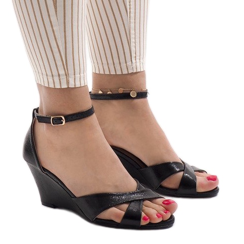 Sandales compensées noires QL-78 le noir 2