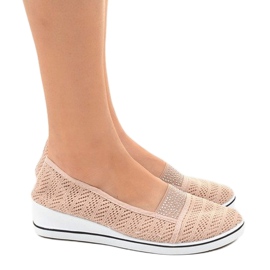 Baskets roses avec lacet sur le coin ZH-4 3
