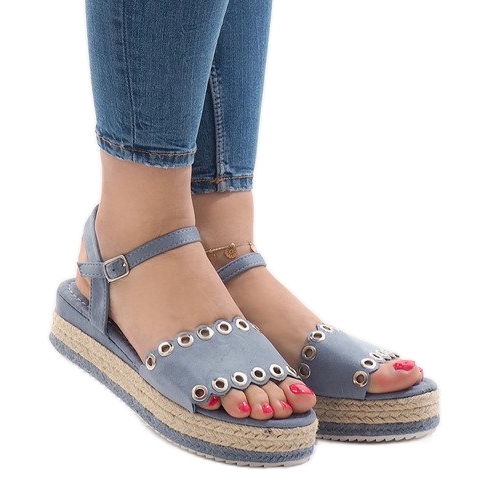 Sandales bleues sur la plateforme 99-46 2 Sandales bleues sur la plateforme 99-46 2