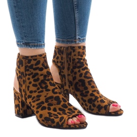 Sandales léopard avec tige C-7226 brun 1