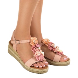 Sandales compensées roses à fleurs 218-168 1