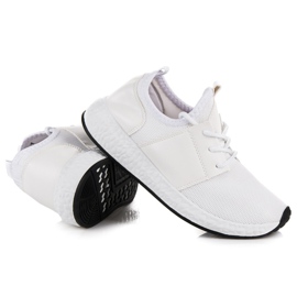 Chaussures de course blanche 1