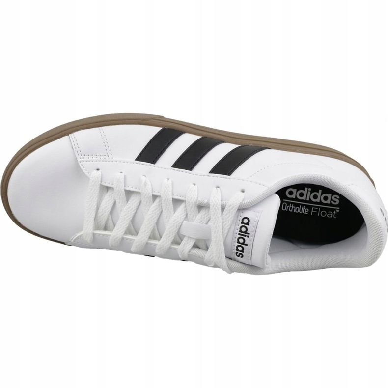 Chaussures Adidas Daily 2.0 M F34469 blanc 2