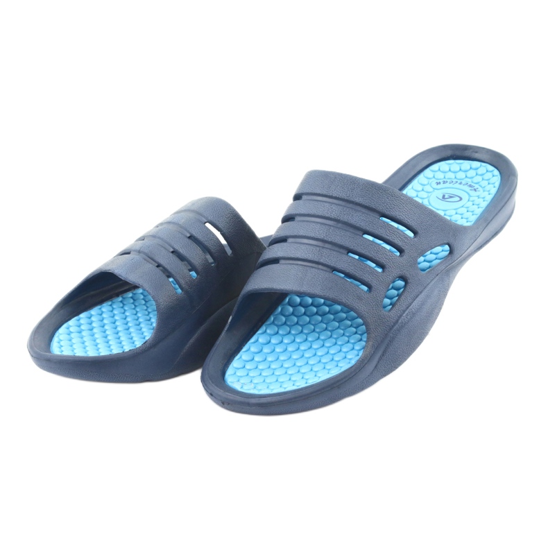 Pantoufles American Club en mousse bleue pour l'eau bleu marine 3