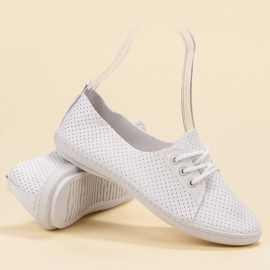 SHELOVET Baskets en cuir écologique blanche 1 SHELOVET Baskets en cuir écologique blanche 1