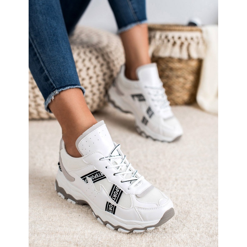 SHELOVET Des baskettes blanches gris 1