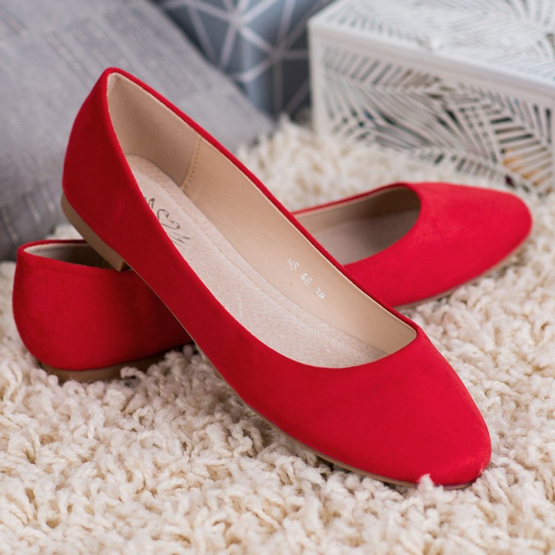 Small Swan Ballerines en daim rouge 2