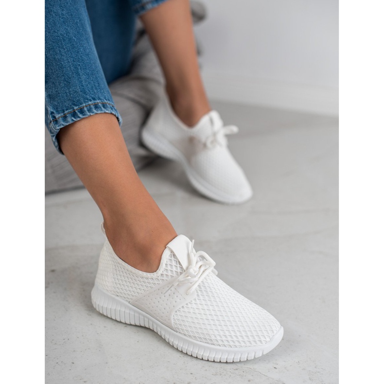 SHELOVET Chaussures de sport textiles blanche 2 SHELOVET Chaussures de sport textiles blanche 2