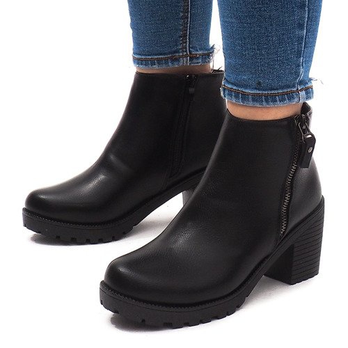 Bottes Chaudes Sur Un Poteau 3045-3 Noir 1