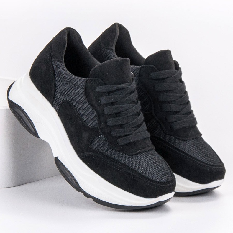 Ideal Shoes Baskets noires claires 1