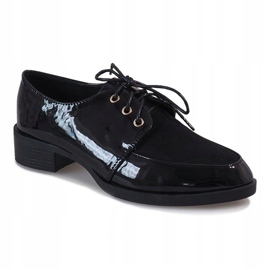 Chaussures laquées noires à talon délicat J1116 1