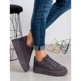 SHELOVET Baskets grises 1 SHELOVET Baskets grises 1