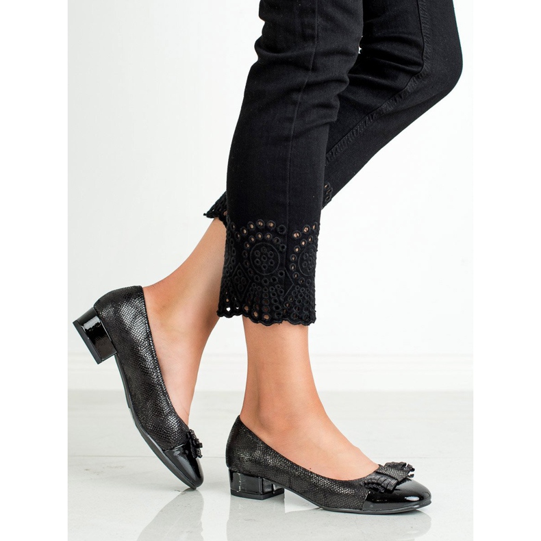 Kylie Escarpins à talon plat noir 2