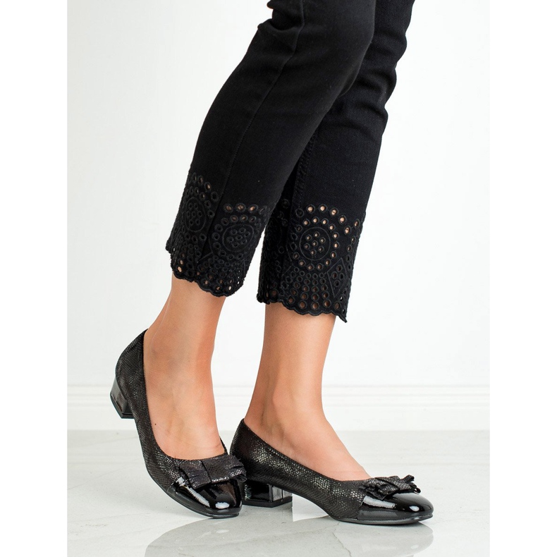 Kylie Escarpins à talon plat noir 1