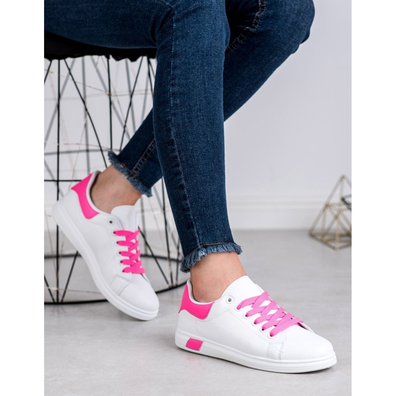 Ideal Shoes Chaussures de sport pour femmes blanche rose 2 Ideal Shoes Chaussures de sport pour femmes blanche rose 2