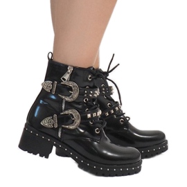 Bottines noires à lacets unies A-41 le noir 1