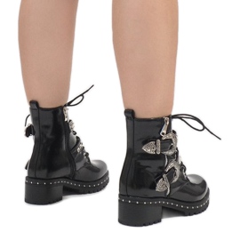 Bottines noires à lacets unies A-41 le noir 2