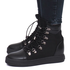 Baskets compensées noires ajourées de Mathilde le noir 4