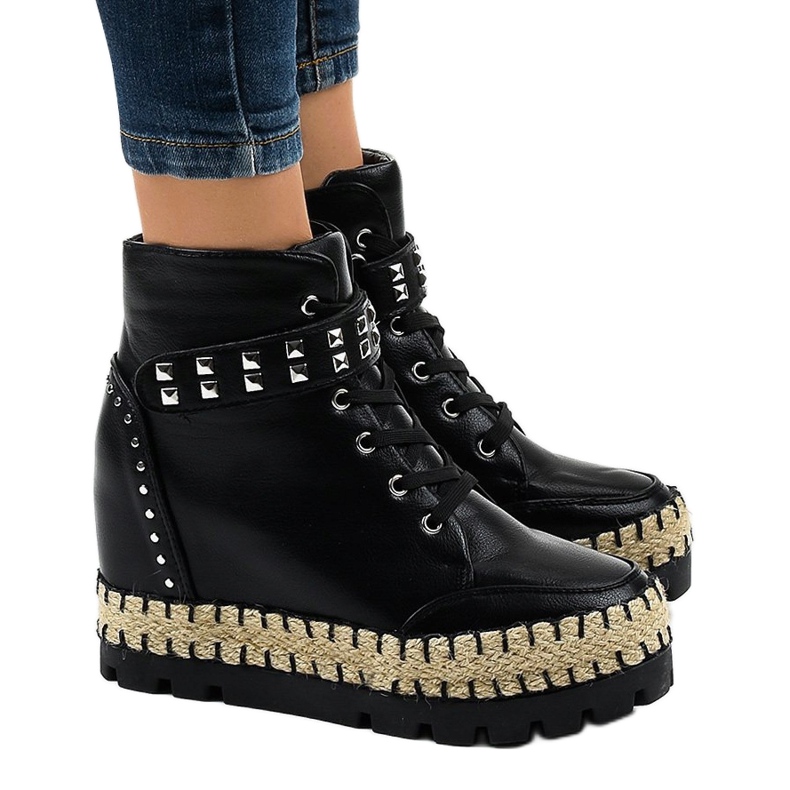 Bottines trappeur femme noires AJ-547 le noir 1 Bottines trappeur femme noires AJ-547 le noir 1