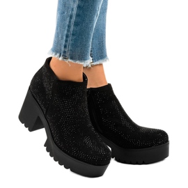 Boots trappet femme noires à clous CN880 le noir 2
