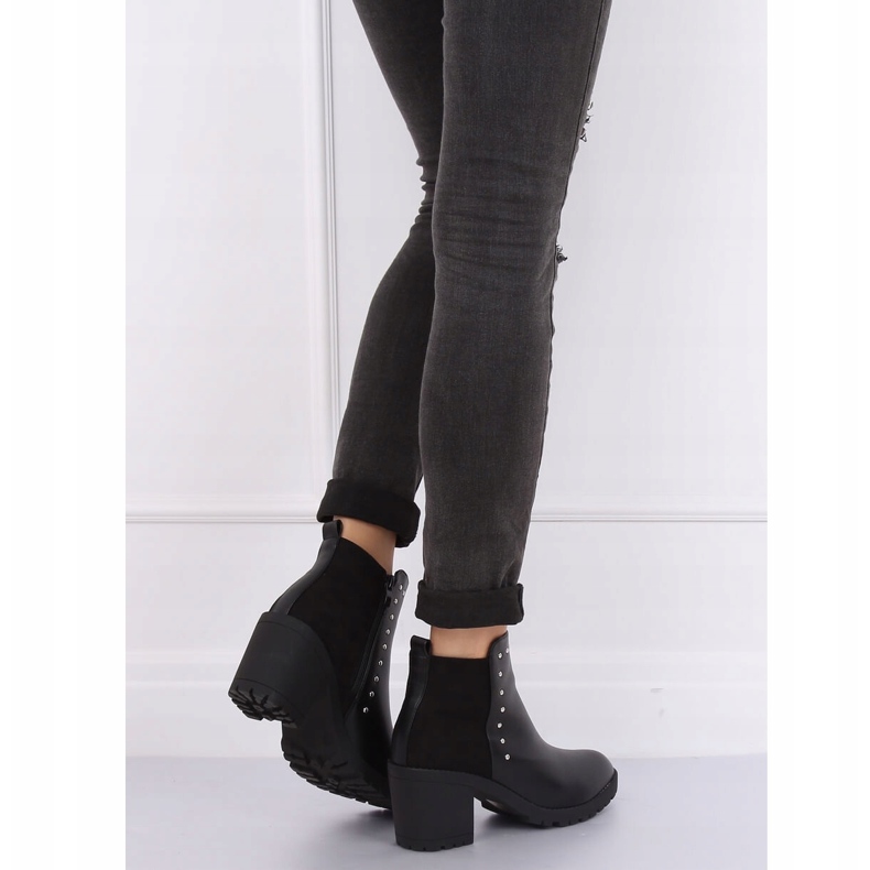 Bottes sur un talon stable noir Y8163 Noir 2