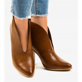 Boots à enfiler camel avec découpes sur le montant RB38P brun 2