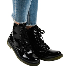 Boots laquées noires SD708 le noir 2
