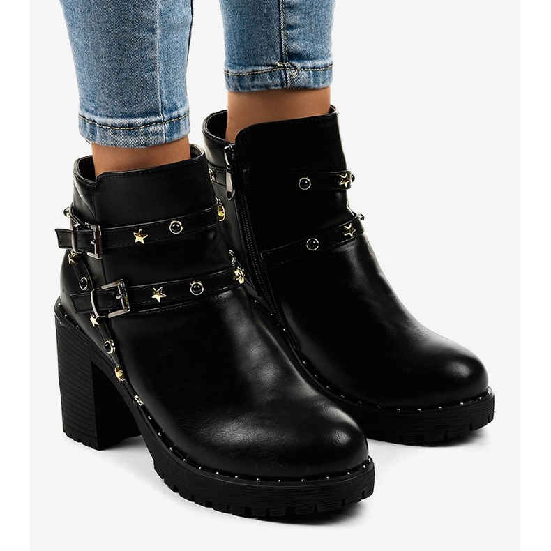 Bottines noires à étoiles D37-9 le noir 1