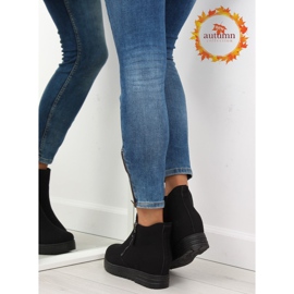 Bottes noires sur un coin caché SJ657 Noir 1