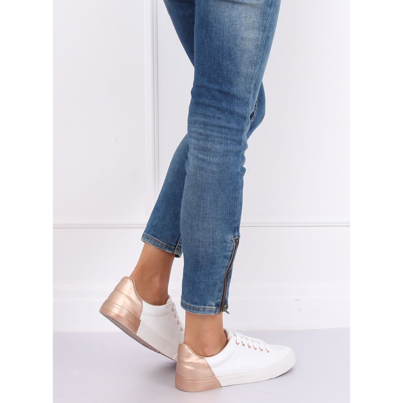 Baskets femme blanches et champagne A88-29 W-CHAMPAGNE multicolore 1 Baskets femme blanches et champagne A88-29 W-CHAMPAGNE multicolore 1
