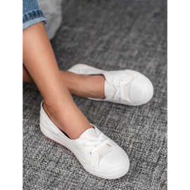 J. Star Baskets basses élégantes blanc 1