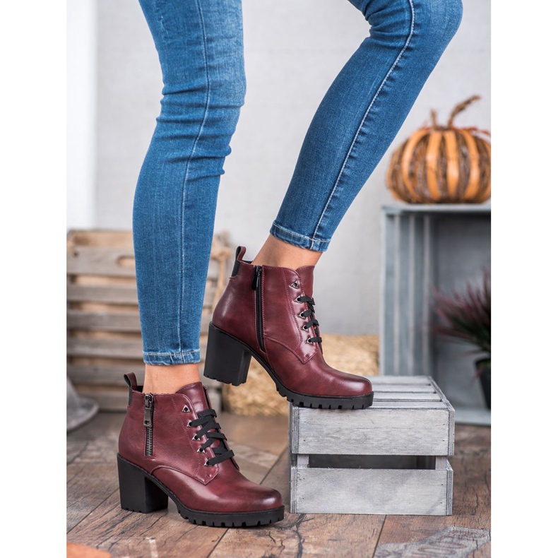 Vinceza Bottes basses sur le bar rouge 2