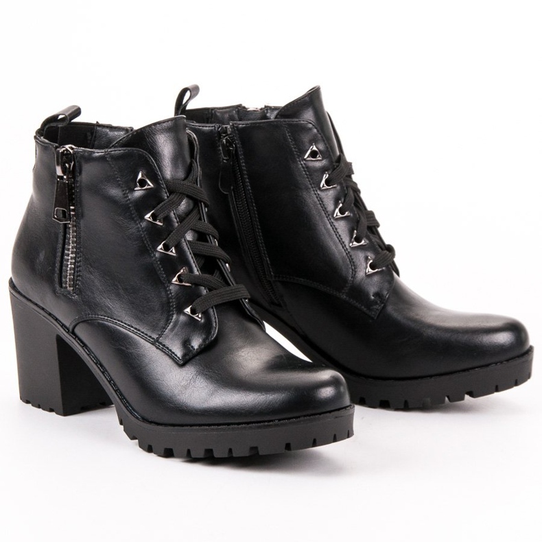 Vinceza Bottes basses sur le bar noir 1