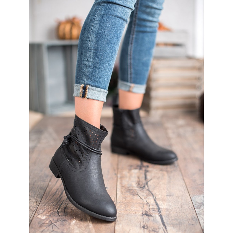 Groto Gogo Boots femme ajourées le noir 1