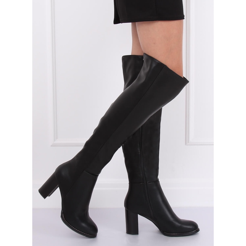 Cuissardes sur le poteau noir F128 Black le noir 2 Cuissardes sur le poteau noir F128 Black le noir 2