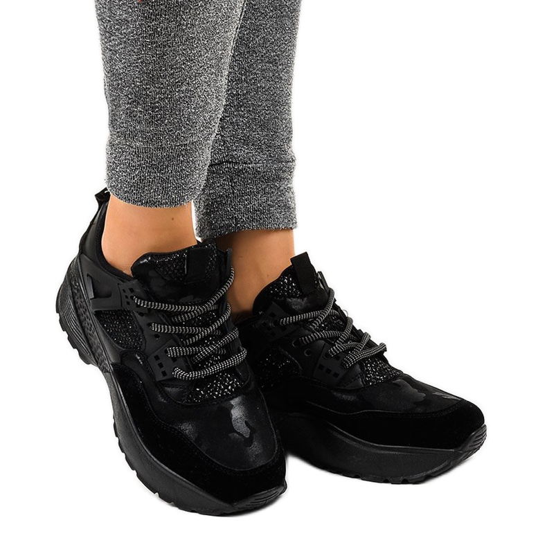 Chaussures de sport C2 pour femmes noires à la mode le noir 2